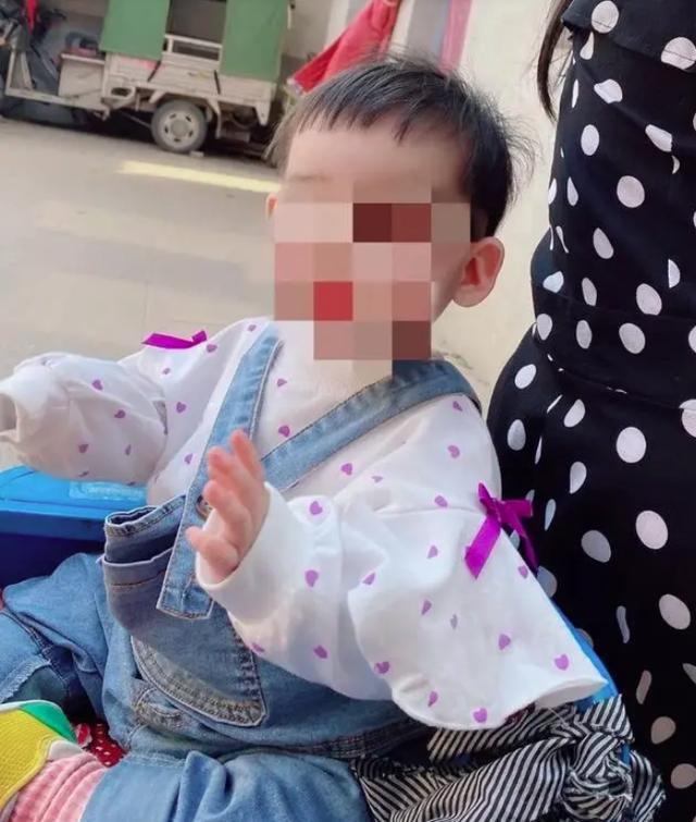 奇趣分分彩：内蒙古3岁女童被生父及女友虐待致死，母亲在等法院判决：孩子爷爷威胁“跟你们没完”